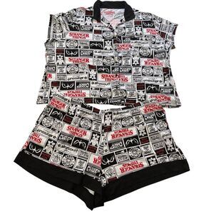 Netflix Stranger Things PJ Set Short Sleeve Button Up Shirt/Shorts Women's 3X